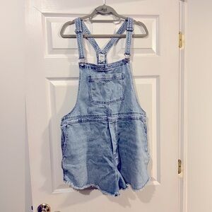 Aerie short alls XL